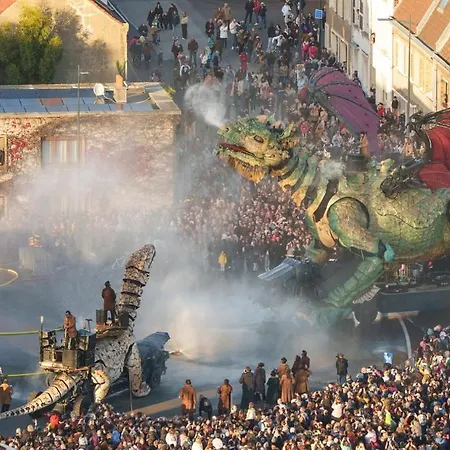 アパート Au 26 T1 カレー